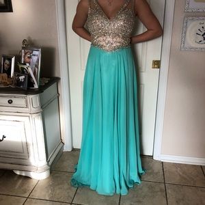 Prom dress